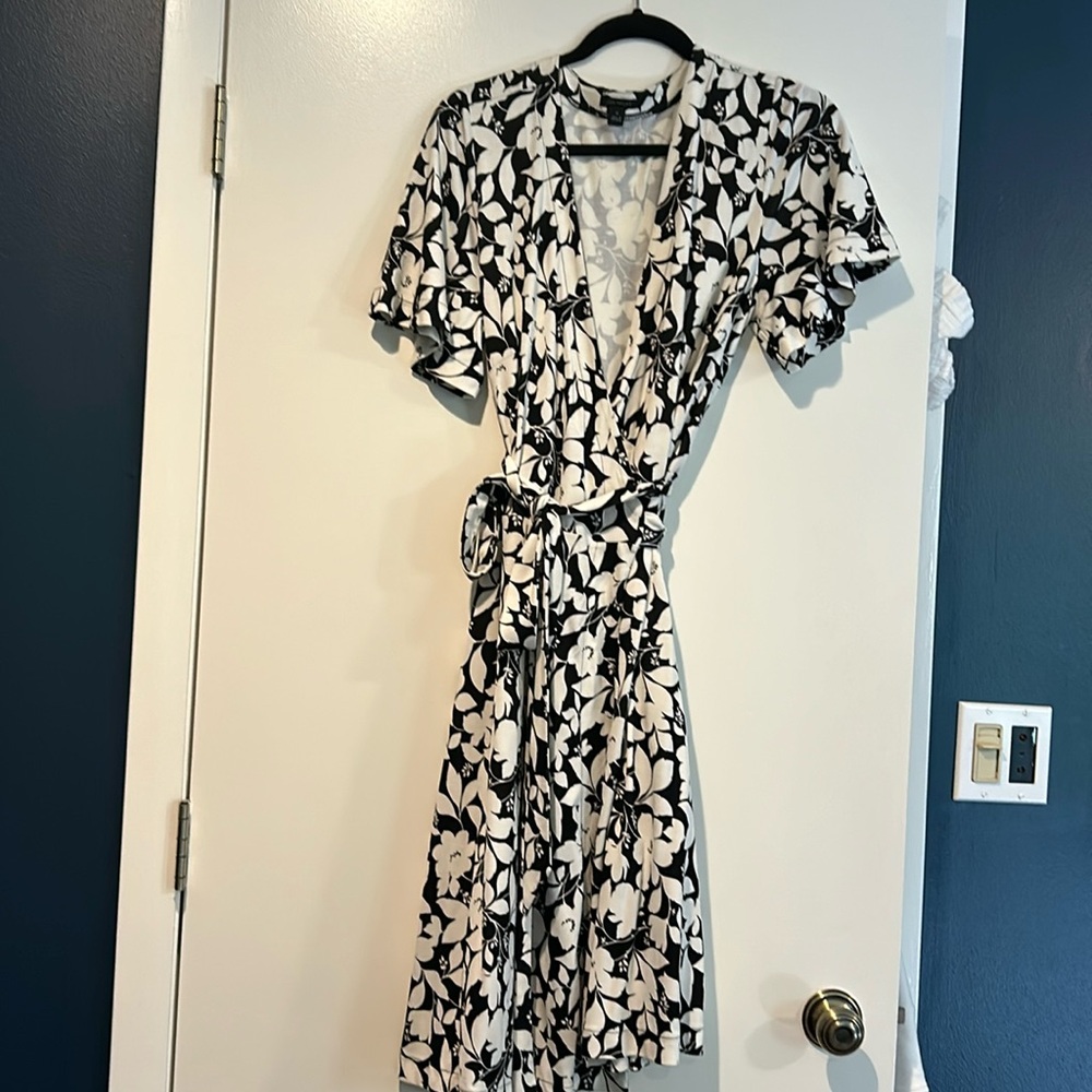 Ann Taylor wrap dress